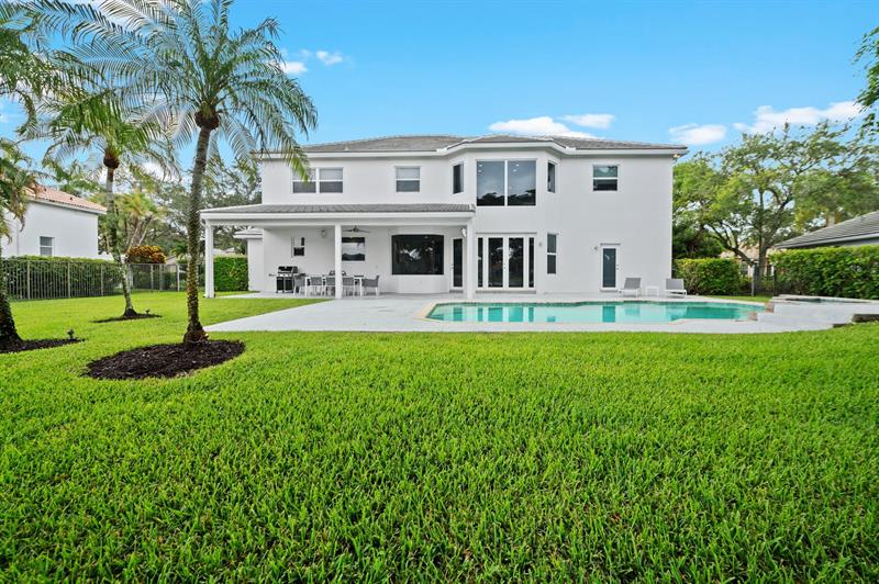 Image 32 of 56 For 2683 Meadowood Ct