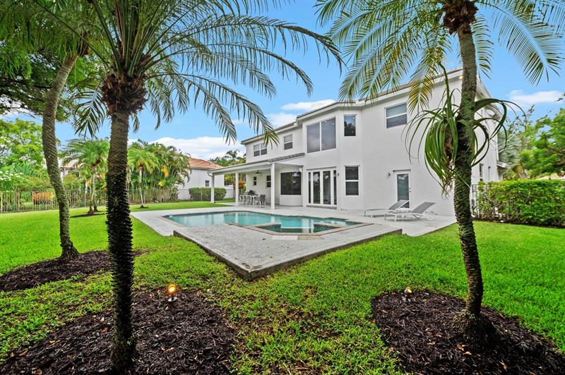 Image 42 of 56 For 2683 Meadowood Ct
