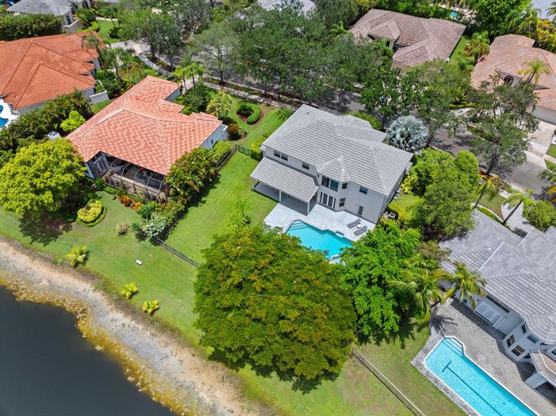 Image 47 of 56 For 2683 Meadowood Ct