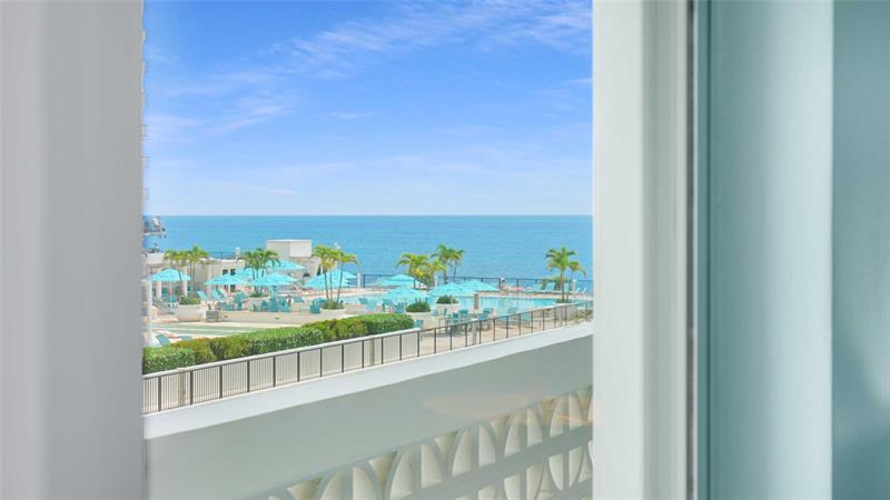 Image 19 of 42 For 4250 Galt Ocean Dr  4e