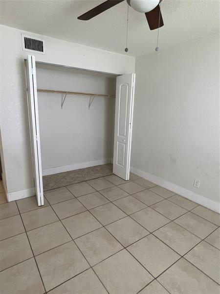 Image 10 of 13 For 7175 Orange Dr  118h