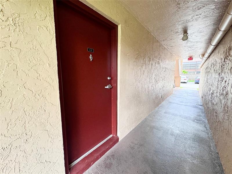 Image 12 of 13 For 7175 Orange Dr  118h