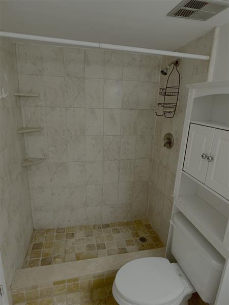 Image 7 of 13 For 7175 Orange Dr  118h