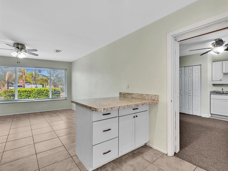 Image 17 of 47 For 1513 30th Ct