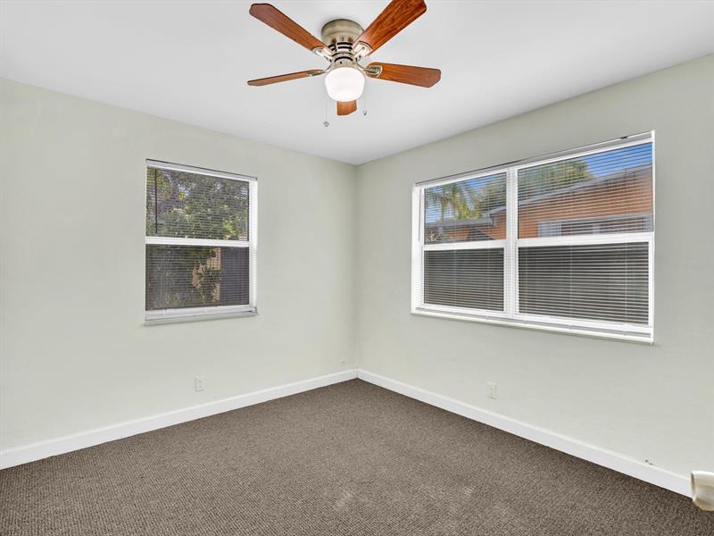 Image 29 of 47 For 1513 30th Ct