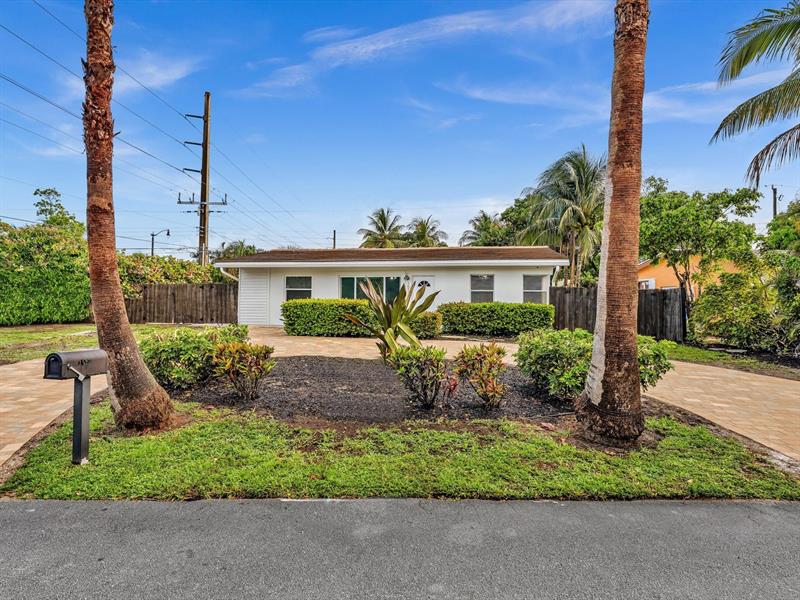 Image 4 of 47 For 1513 30th Ct