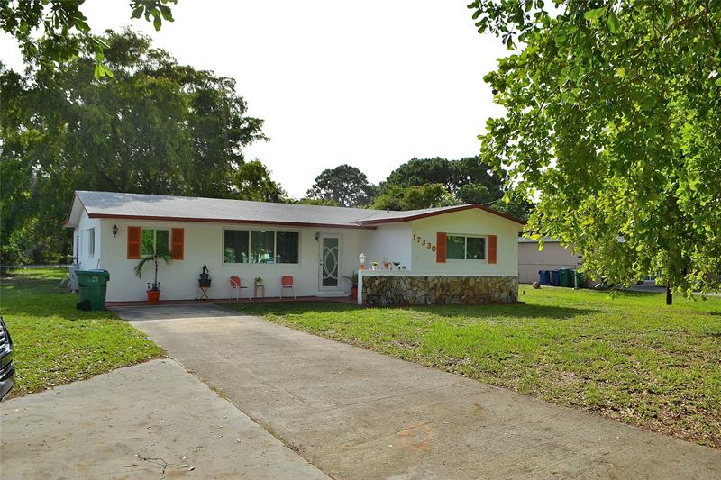 Image 2 of 22 For 17330 17th Ave