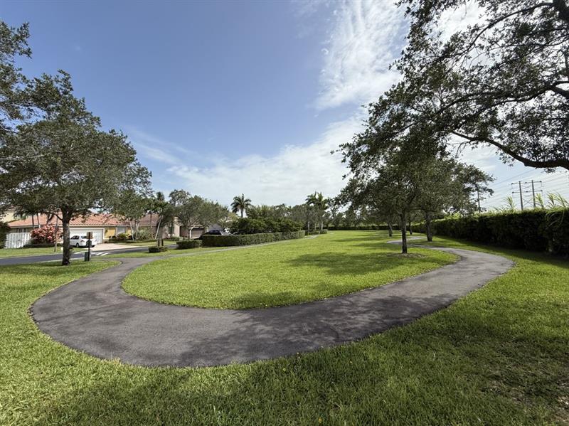Image 40 of 40 For 14666 132nd Ct