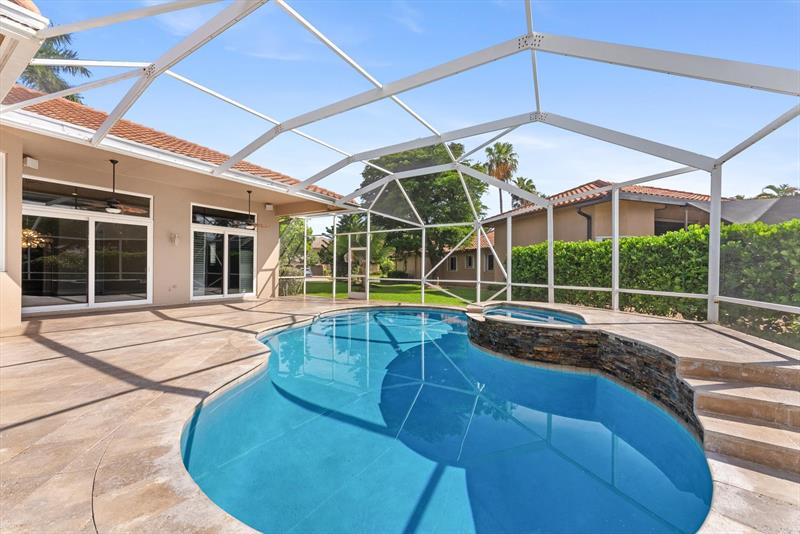 Image 42 of 50 For 6689 70th Pl