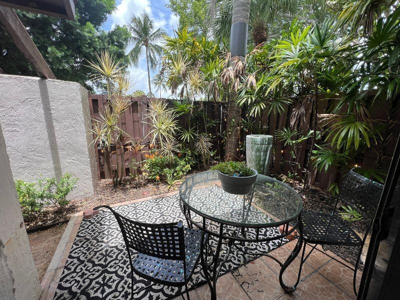 Image 16 of 49 For 5270 Fountains Dr  102