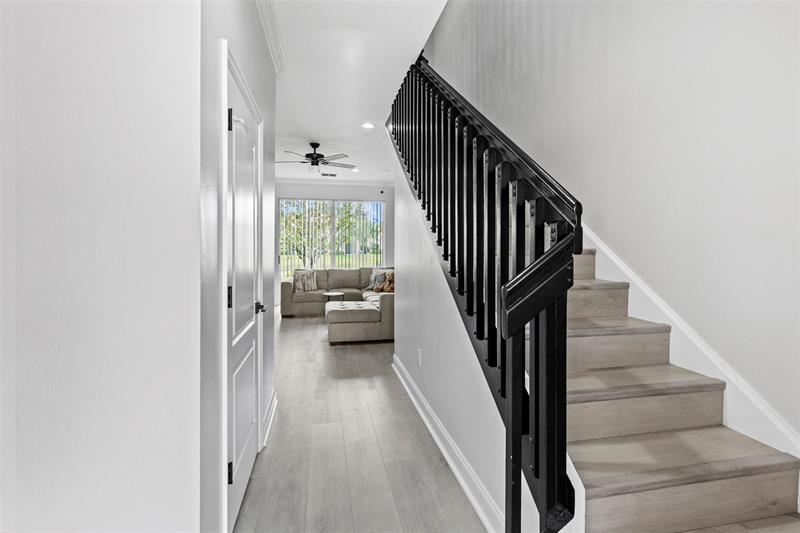 Image 6 of 44 For 2504 Seminole Palms Dr  2504