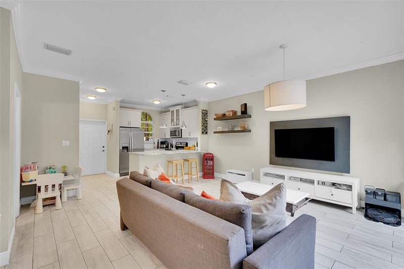 Image 18 of 55 For 14132 51st Ln  14132