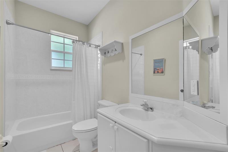 Image 25 of 55 For 14132 51st Ln  14132
