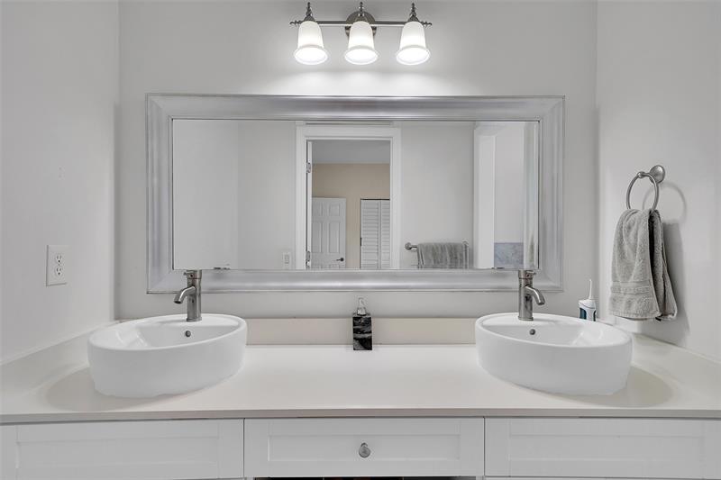 Image 31 of 55 For 14132 51st Ln  14132