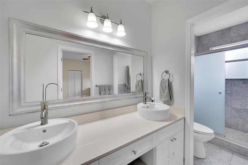 Image 33 of 55 For 14132 51st Ln  14132