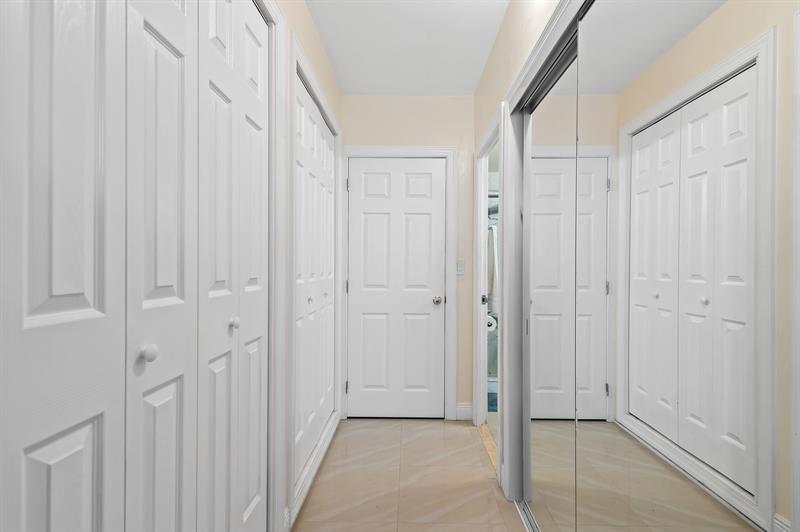 Image 14 of 61 For 3300 36th St  302