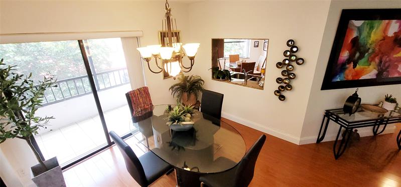 Image 8 of 25 For 7519 La Paz Boulevard  201