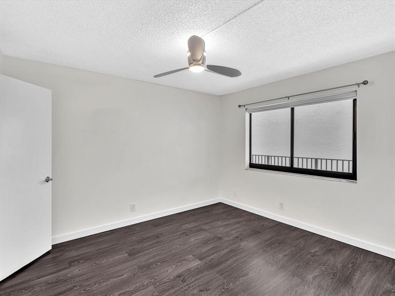 Image 56 of 85 For 8010 Hampton Blvd  403
