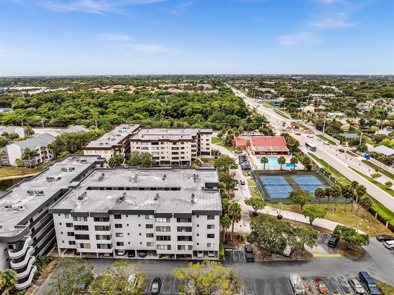 Image 73 of 85 For 8010 Hampton Blvd  403