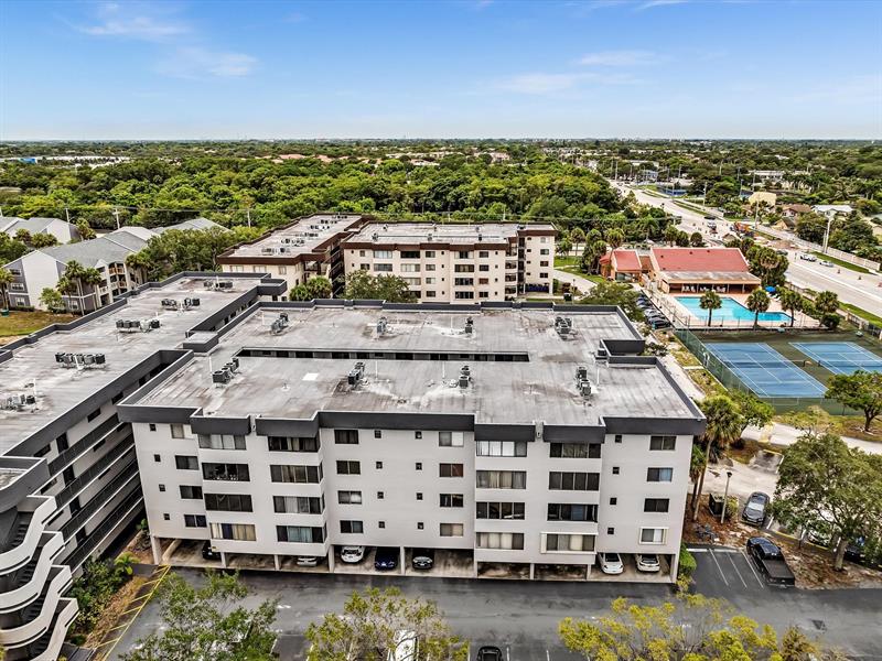 Image 74 of 85 For 8010 Hampton Blvd  403