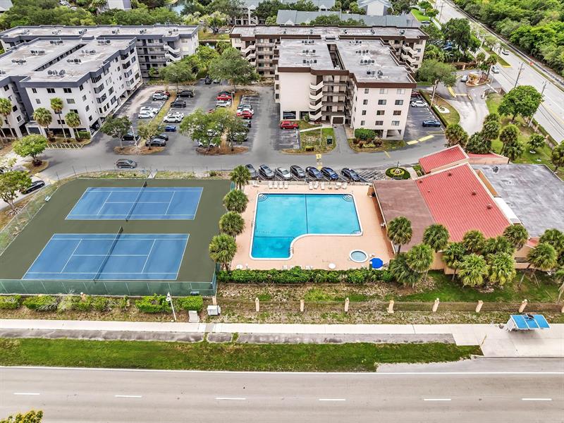 Image 76 of 85 For 8010 Hampton Blvd  403