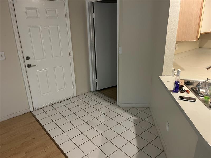 Image 9 of 15 For 4045 Mcnab Rd  110