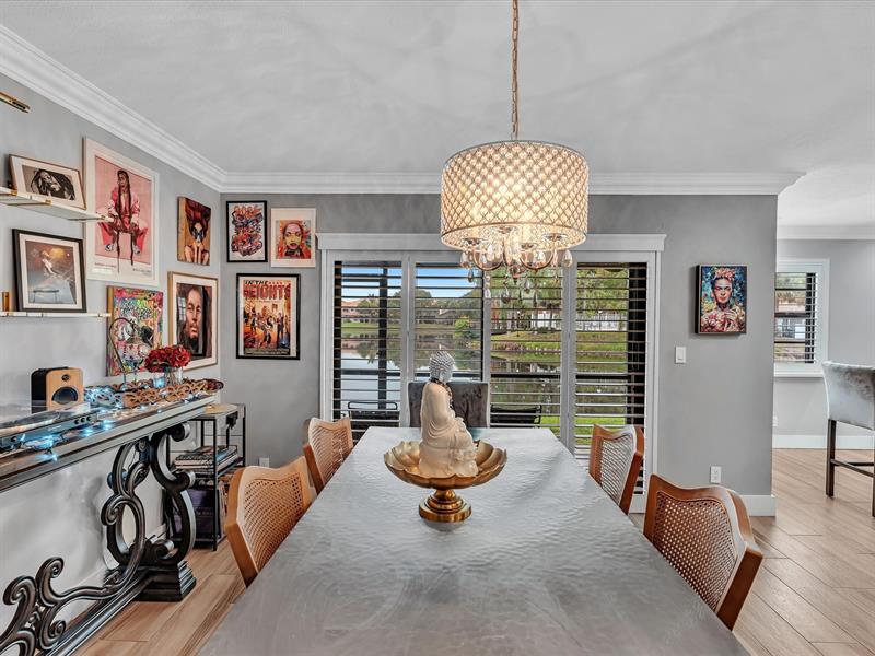 Image 22 of 49 For 9122 Vineyard Lake Dr.  9122
