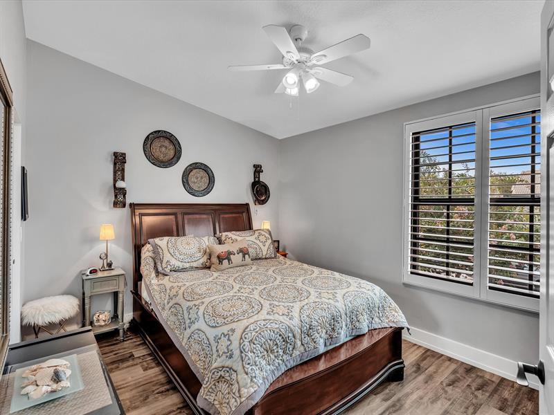 Image 42 of 49 For 9122 Vineyard Lake Dr.  9122