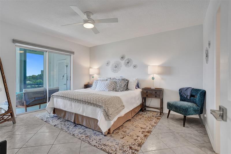 Image 58 of 61 For 105 19th Ave  452