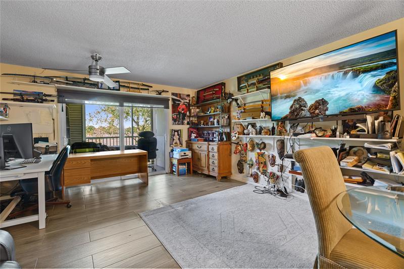 Image 13 of 38 For 800 125th Way  202