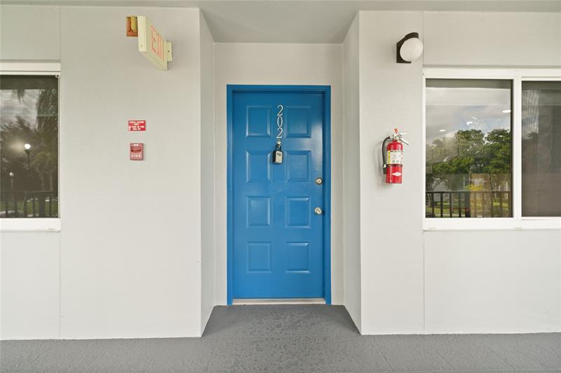 Image 9 of 38 For 800 125th Way  202