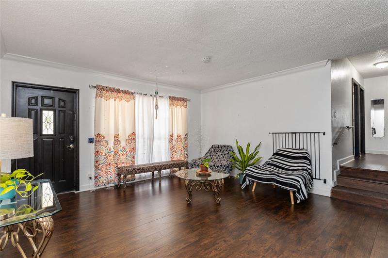 Image 4 of 31 For 2241 46th Ter
