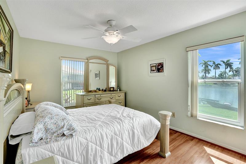 Image 39 of 70 For 7629 Sunflower Dr