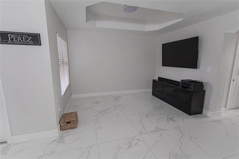 Image 22 of 48 For 14387 9th Ct  0
