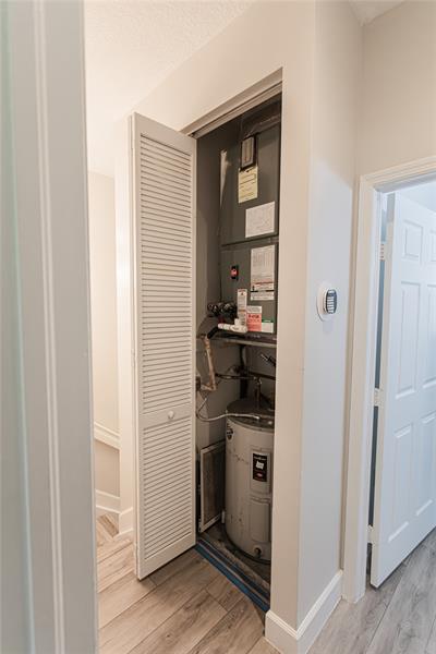 Image 43 of 48 For 14387 9th Ct  0
