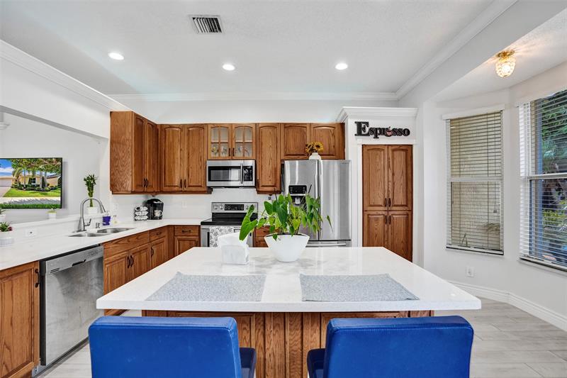 Image 16 of 38 For 13129 32nd St