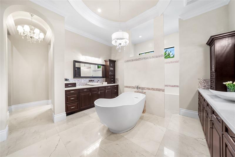 Image 29 of 96 For 7544 47th Dr
