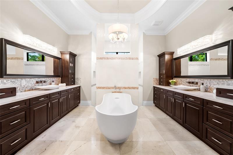 Image 34 of 96 For 7544 47th Dr