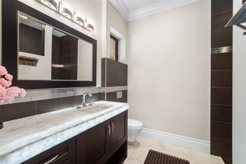 Image 38 of 96 For 7544 47th Dr