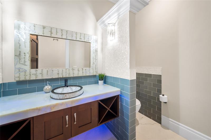 Image 41 of 96 For 7544 47th Dr