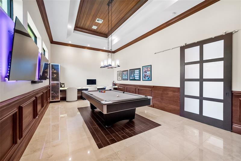 Image 55 of 96 For 7544 47th Dr