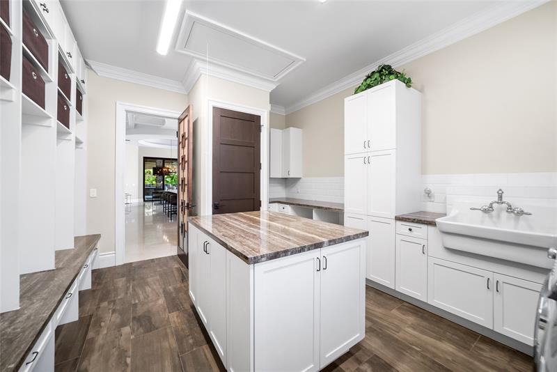 Image 79 of 96 For 7544 47th Dr