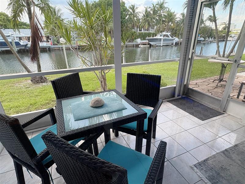 Image 14 of 21 For 470 Paradise Isle Blvd  105
