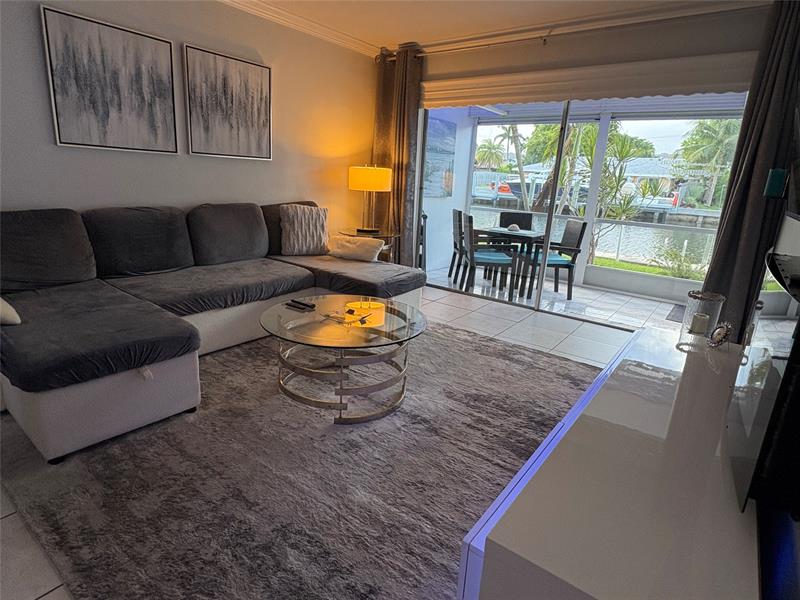 Image 18 of 21 For 470 Paradise Isle Blvd  105