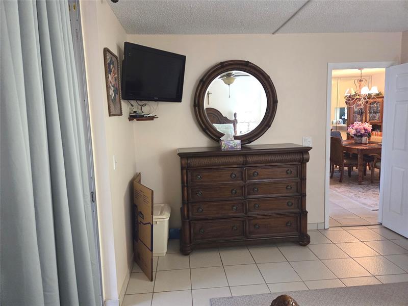 Image 12 of 21 For 6700 Royal Palm Blvd  102d
