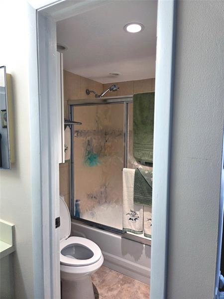 Image 14 of 21 For 6700 Royal Palm Blvd  102d