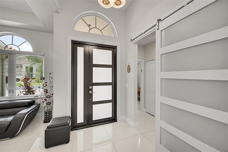 Image 4 of 62 For 12354 Antille Dr