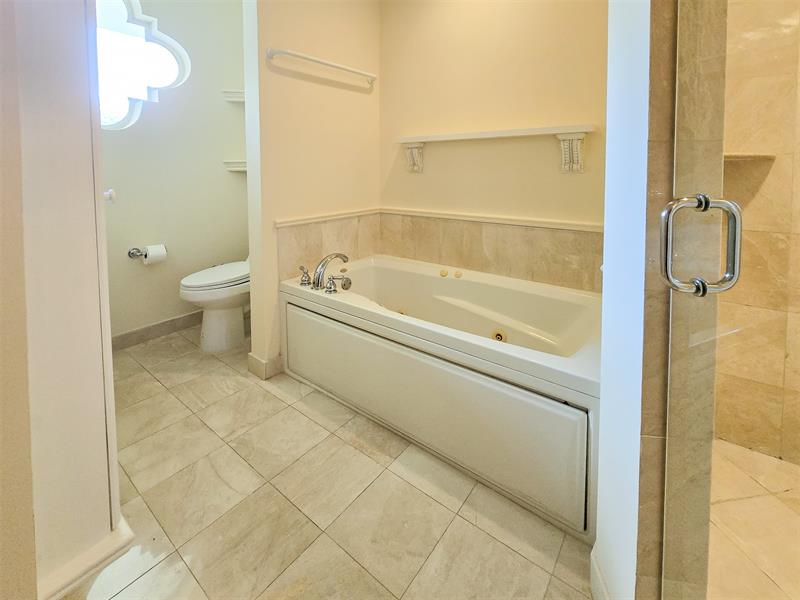 Image 16 of 45 For 16100 Emerald Estates Dr  296