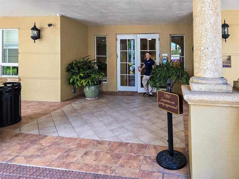 Image 3 of 45 For 16100 Emerald Estates Dr  296