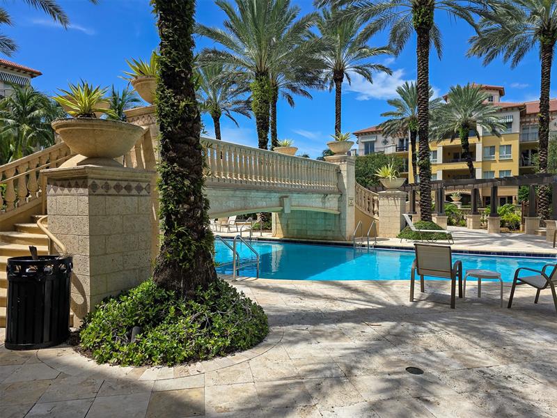 Image 34 of 45 For 16100 Emerald Estates Dr  296